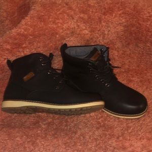 *BRAND NEW*  Black Tahari Kids Boots